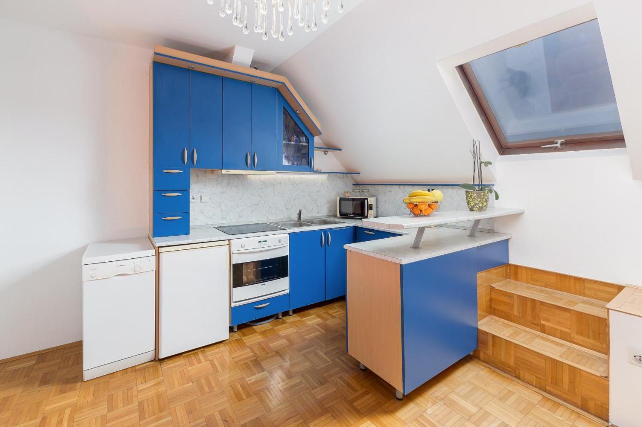 Apartma Lea Slovinský Hradec Exteriér fotografie