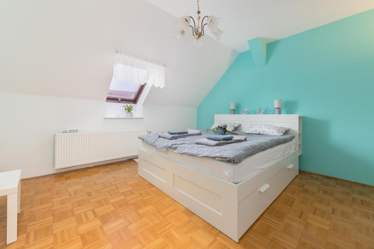 Apartma Lea Slovinský Hradec Exteriér fotografie